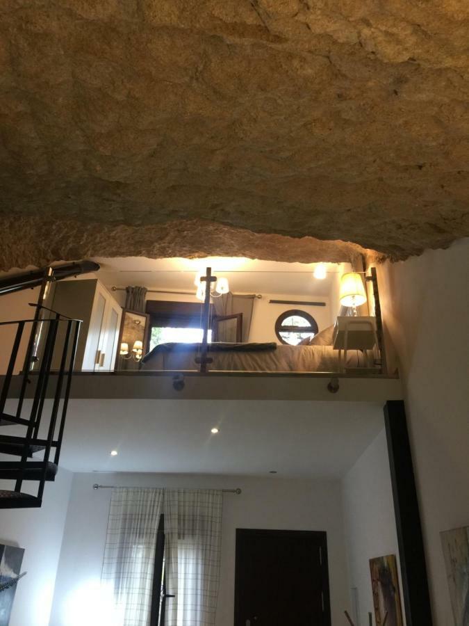 Casa Cueva Un Rincon En La Roca Villa Setenil De Las Bodegas Bagian luar foto