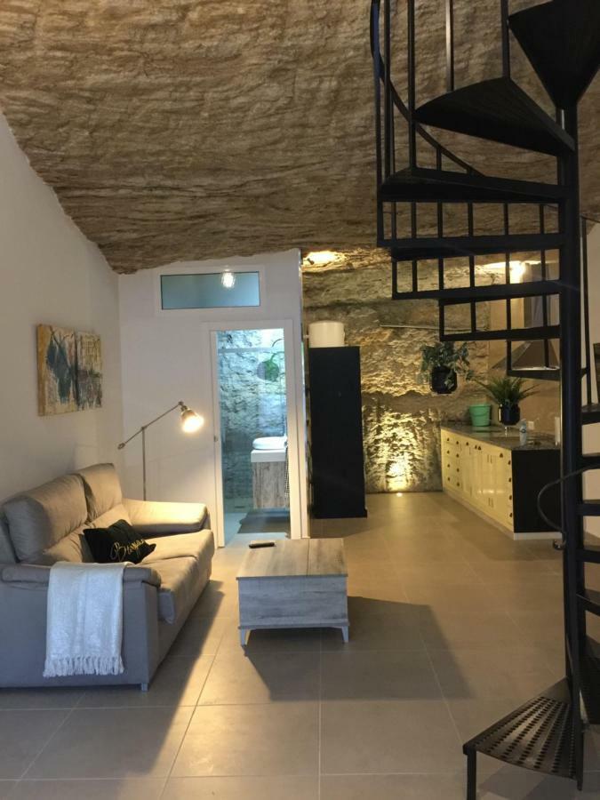 Casa Cueva Un Rincon En La Roca Villa Setenil De Las Bodegas Bagian luar foto
